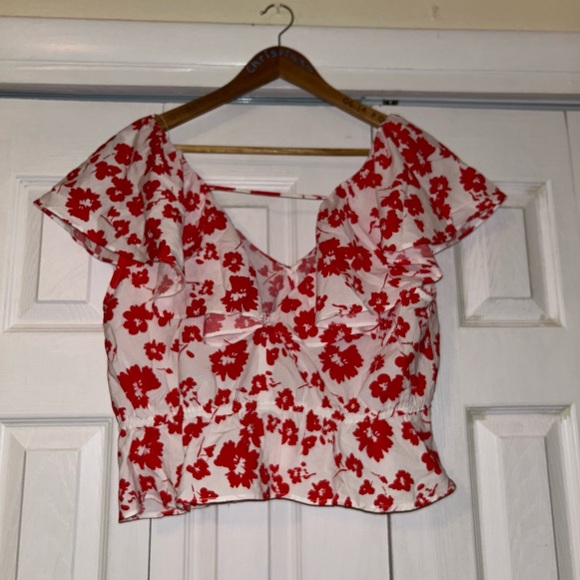 Zara Peplum Crop top - Picture 2 of 2